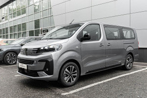 Peugeot Traveller