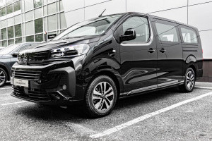 Peugeot Traveller