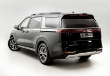 Kia Carnival 2,2d AT (202 лс)