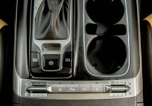 Kia Carnival 2,2d AT (202 лс)