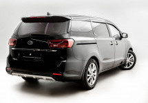Kia Carnival 2,2d AT (202 лс)