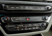 Kia Carnival 2,2d AT (202 лс)
