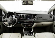 Kia Carnival 2,2d AT (202 лс)