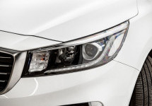 Kia Carnival 2,2d AT (202 лс)