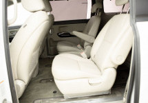 Kia Carnival 2,2d AT (202 лс)
