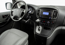 Hyundai Grand Starex 2,5d AT (174 лс)