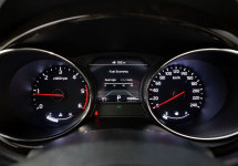 Kia Carnival 2,2d AT (202 лс)