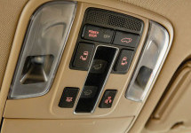 Kia Carnival 2,2d AT (202 лс)