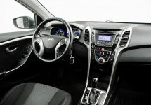 Hyundai i30 1,6 AT (130 лс)
