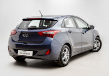 Hyundai i30 1,6 AT (130 лс)