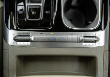 Kia Carnival 2,2d AT (199 лс)
