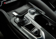 Geely Monjaro 2,0 AT (238 лс) 4WD