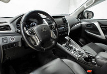 Mitsubishi Pajero Sport 2,4d AT (181 лс) 4WD