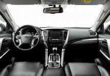 Mitsubishi Pajero Sport 2,4d AT (181 лс) 4WD