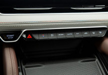 Geely Monjaro 2,0 AT (238 лс) 4WD
