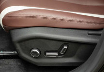 Geely Monjaro 2,0 AT (238 лс) 4WD