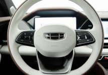 Geely Monjaro 2,0 AT (238 лс) 4WD