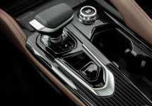 Geely Monjaro 2,0 AT (238 лс) 4WD