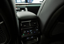 Geely Monjaro 2,0 AT (238 лс) 4WD