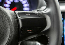 Kia Rio X-Line 1.6 AT (123 л.с.)