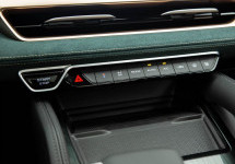 Geely Monjaro 2,0 AT (238 лс) 4WD