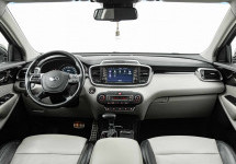 Kia Sorento 2,2d AT (200 лс) 4WD