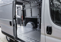 Peugeot Boxer 2.2 HDi MT (130 л.с.)