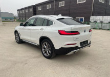 BMW X4 20i 2,0 AT (184 лс) 4WD