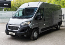 Peugeot Boxer 2.2 HDi MT (130 л.с.)