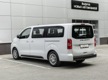 Peugeot Traveller