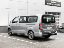 Peugeot Traveller