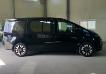 Hyundai Staria 2.2d AT (177 л.с.) 4WD