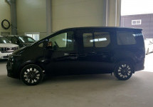 Hyundai Staria 2.2d AT (177 л.с.) 4WD