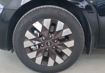 Hyundai Staria 2.2d AT (177 л.с.) 4WD