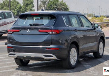 MITSUBISHI Outlander MEDIUM