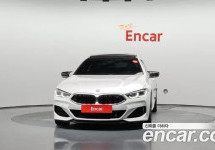 BMW 8-Series 