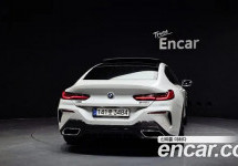 Bmw 8-Series 