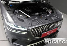 Genesis Gv70 