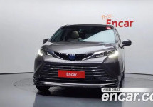 Toyota Sienna 