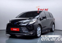 Toyota Sienna 