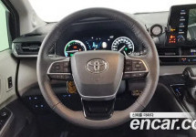Toyota Sienna 