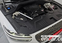 Genesis Gv70 