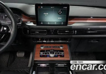 Lincoln Aviator 