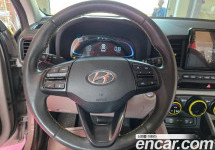 Hyundai Venue 
