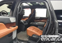 Lincoln Navigator 