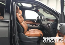 Lincoln Navigator 