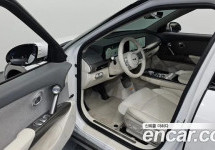 Genesis Gv60 