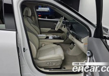 Genesis Gv60 