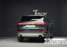 Lincoln Corsair 