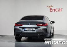 Bmw 8-Series 